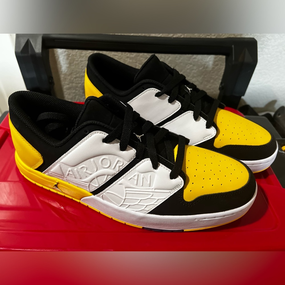 Jordan retro 1